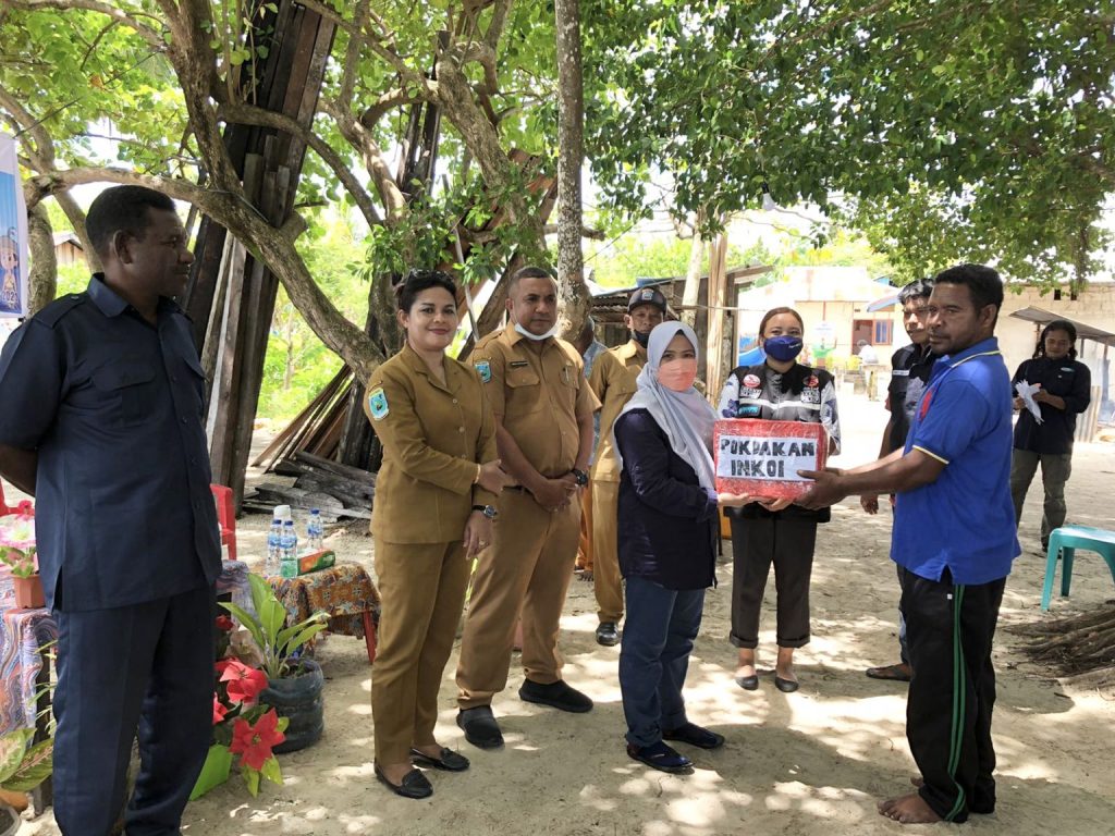 penitipan alat di raja ampat